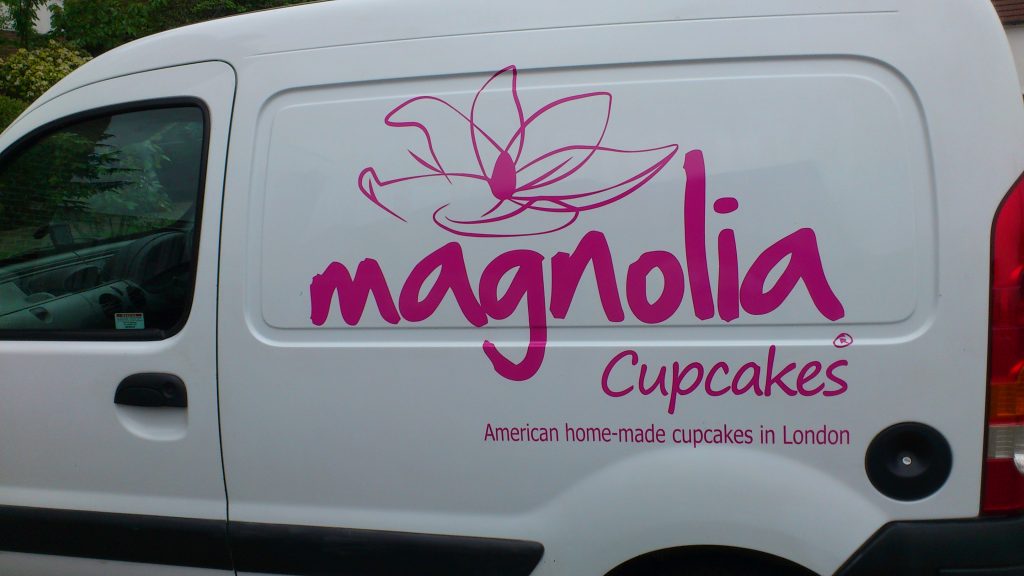 magnolia cupcakes